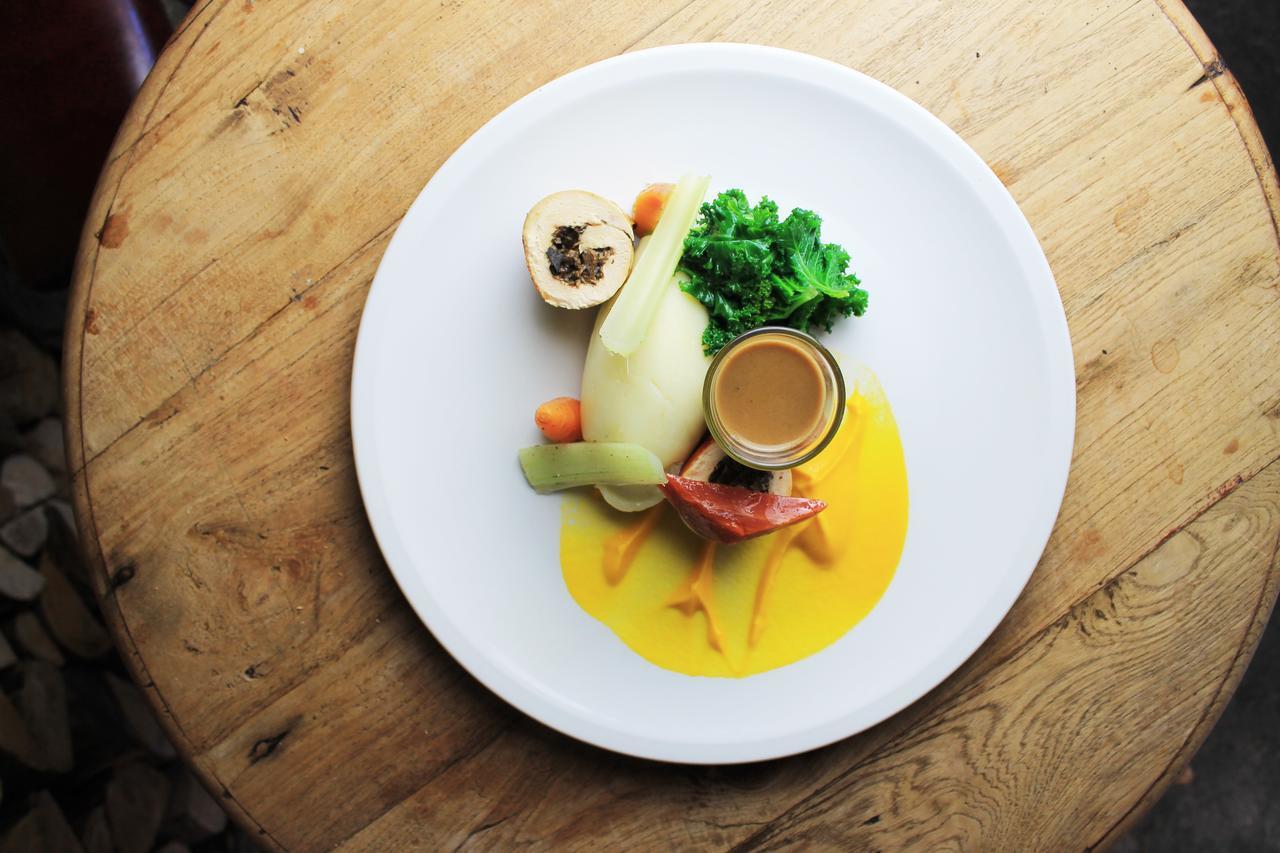 The Longleat Bath Arms Hotel Екстериор снимка