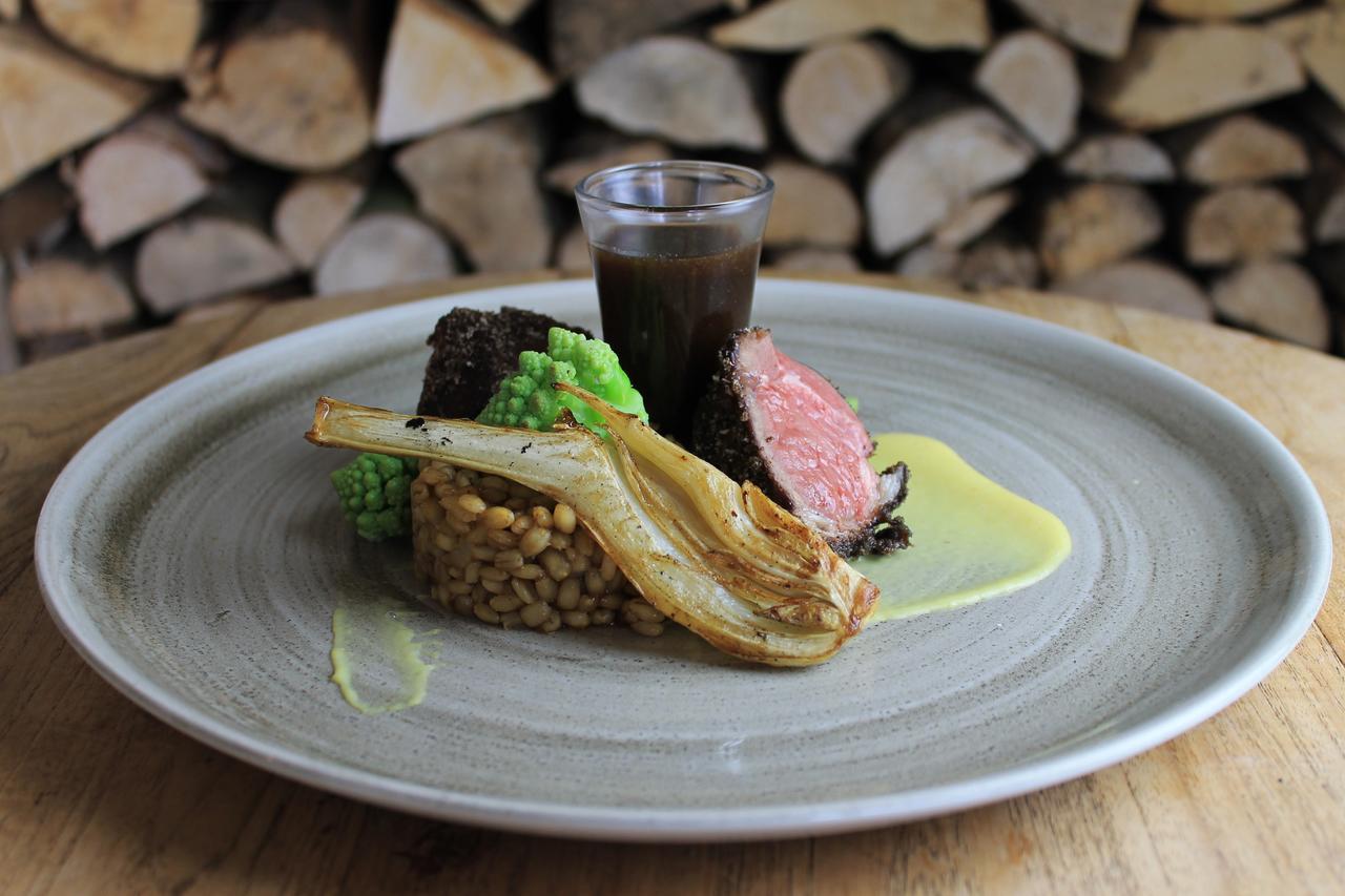 The Longleat Bath Arms Hotel Екстериор снимка
